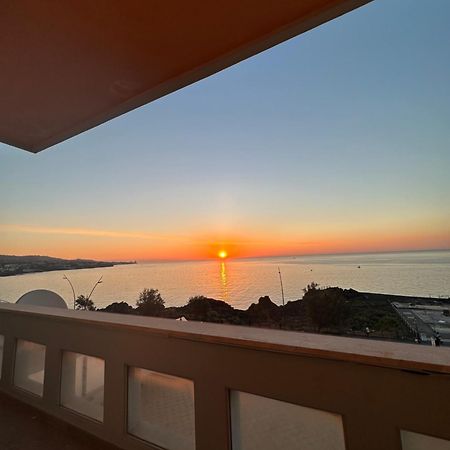 Perla Marina Sea View Apartment CTA Exteriör bild