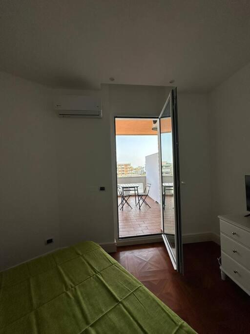 Perla Marina Sea View Apartment CTA Exteriör bild