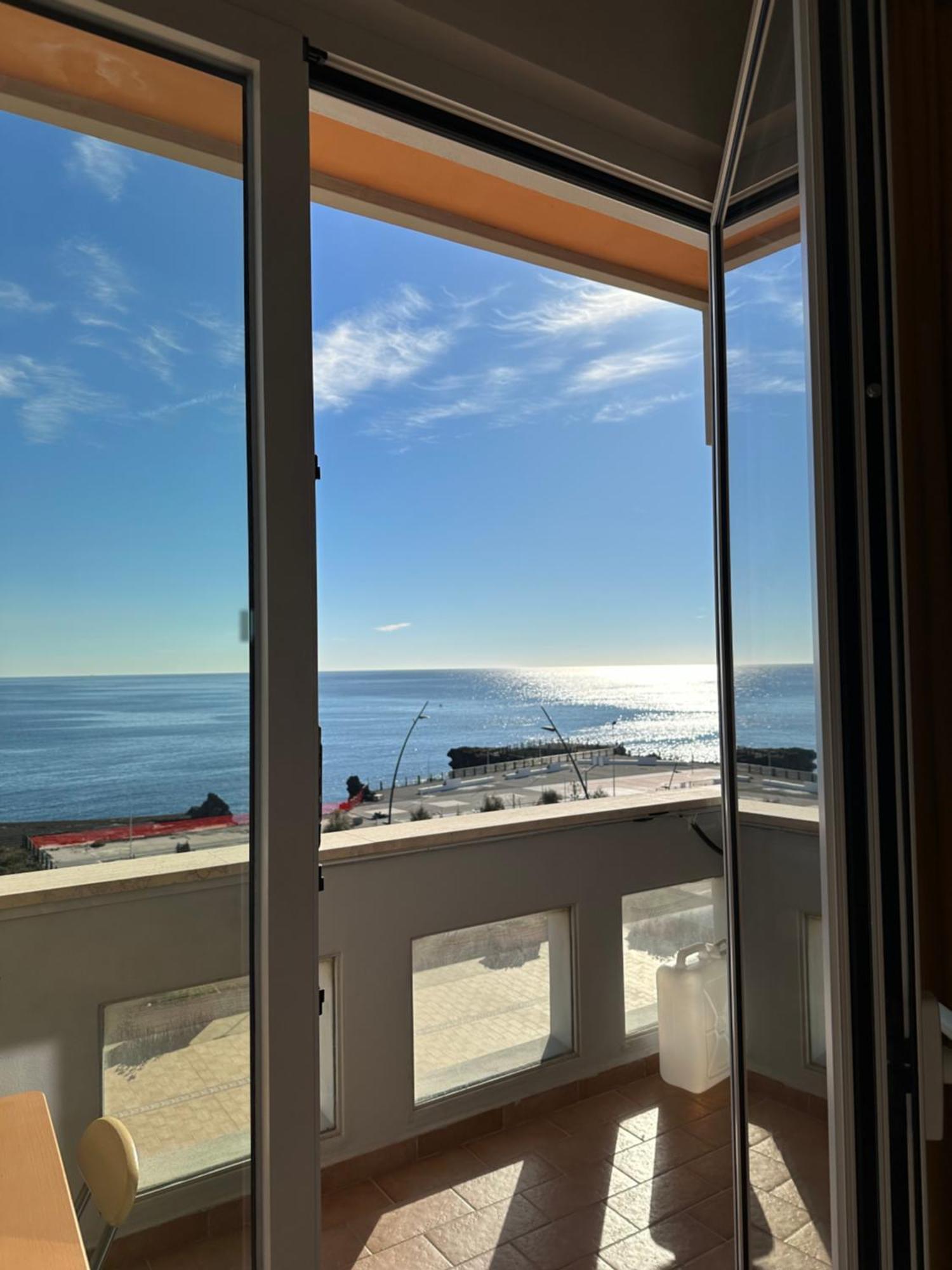 Perla Marina Sea View Apartment CTA Exteriör bild