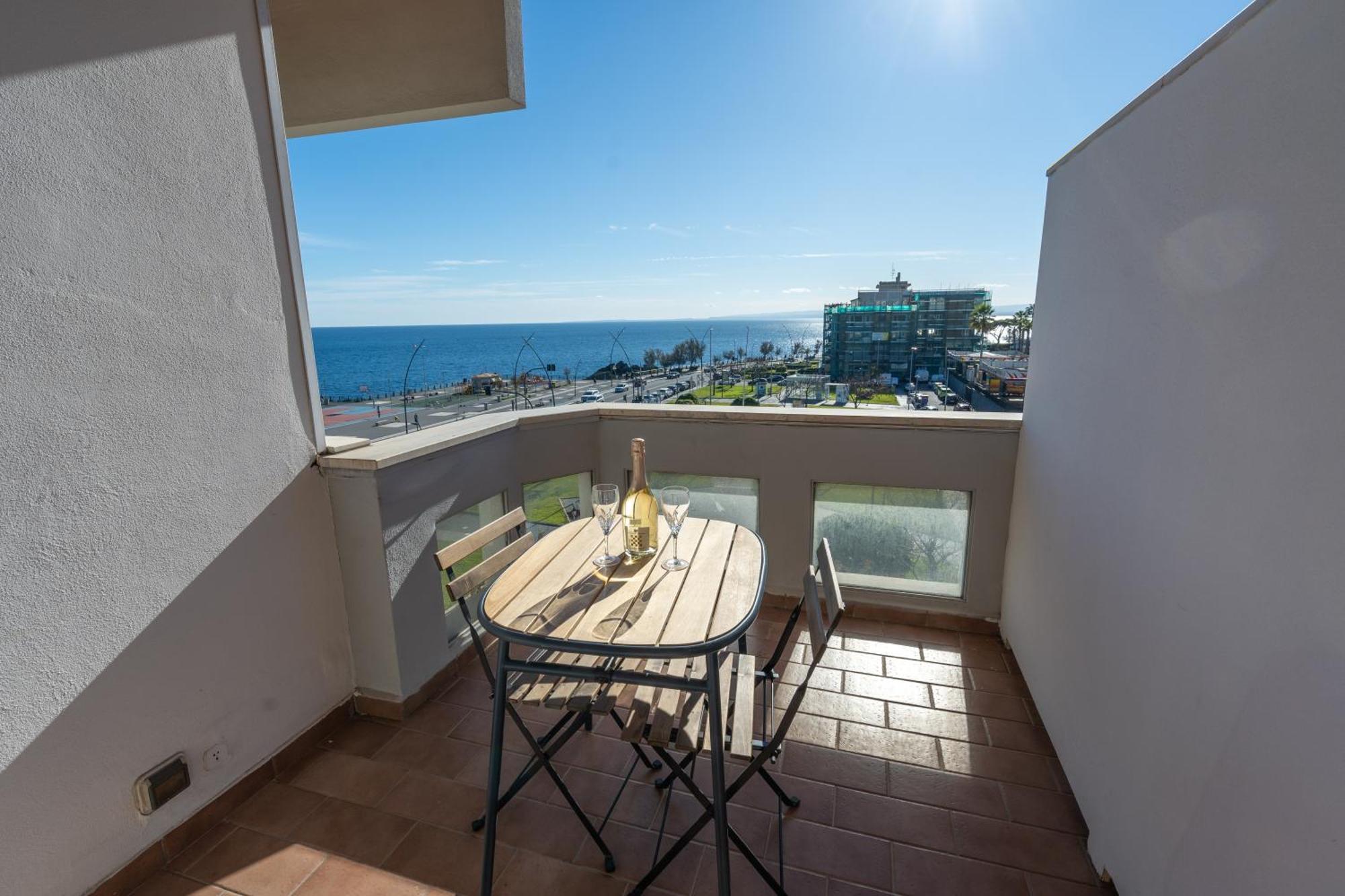 Perla Marina Sea View Apartment CTA Exteriör bild