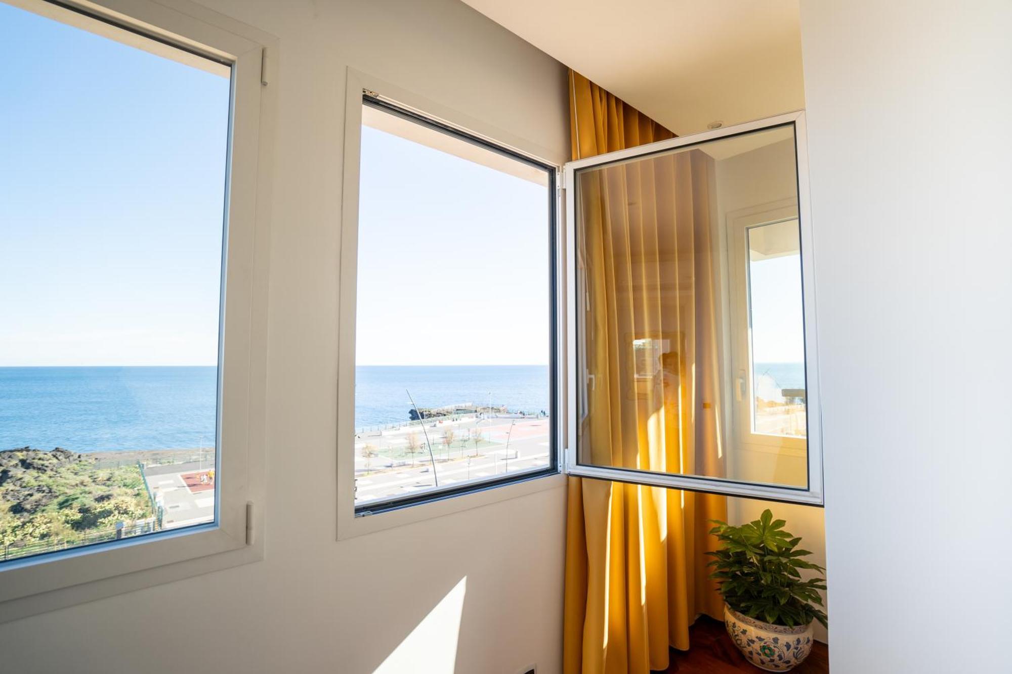 Perla Marina Sea View Apartment CTA Exteriör bild